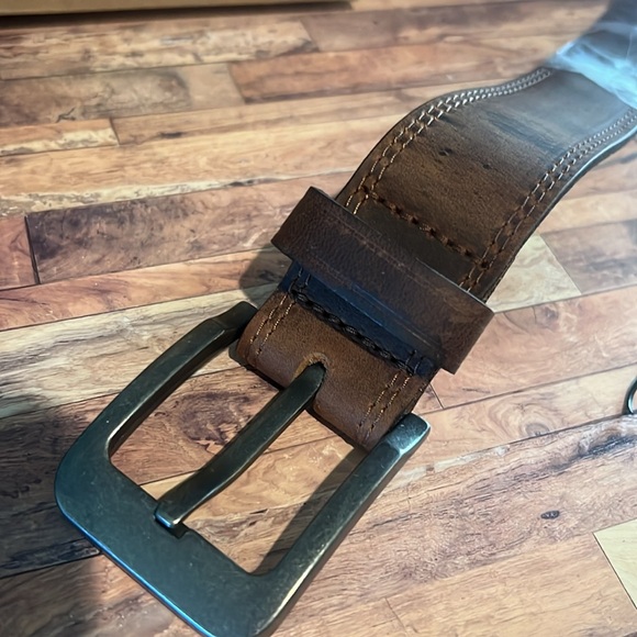 NWT Jeereal Men’s Leather Belt Size 44” - Picture 2 of 3